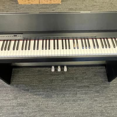 Roland F-110 Stage Piano (Philadelphia, PA) | Reverb