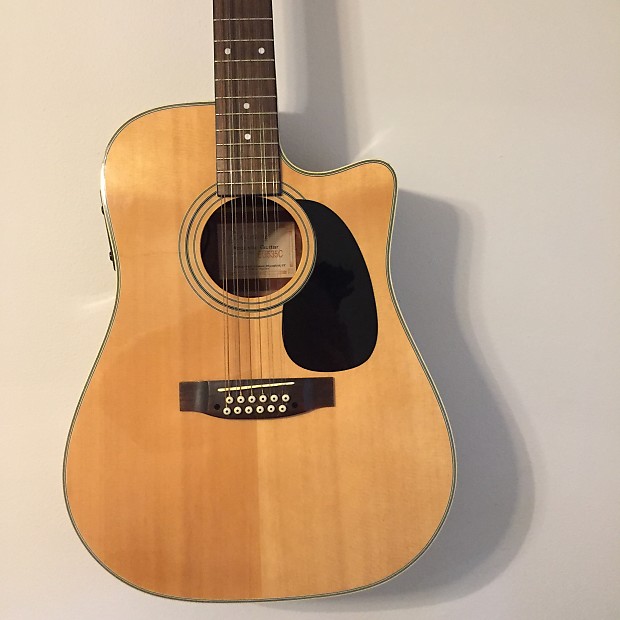 Takamine 12 String EG535C Natural