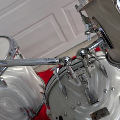 Sonor Teardrop 20/13/13/16 60s White Satin Flame image 8