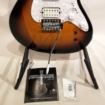Fernandes RetroRocket Pro w/ Sustainer 2008 Sunburst **NOS
