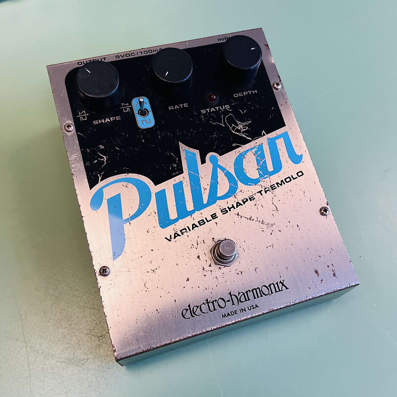 Electro-Harmonix Pulsar