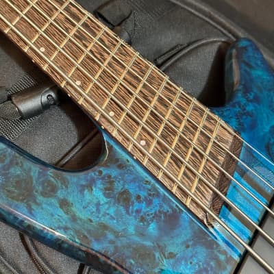 Spector NS Dimension 4 String Multi Scale Electric Bass Guitar Black & Blue Gloss B Stock image 9