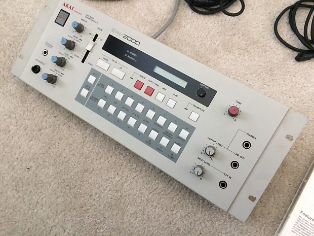 Akai EWI1000/EWV2000 *rare with extra cable & manual* 1987