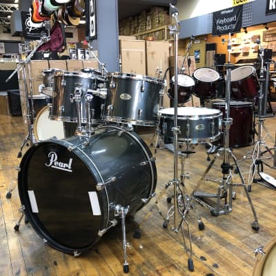 Pearl Forum Standard 5-Piece Drum Kit Late 2010s Metallic Silver w