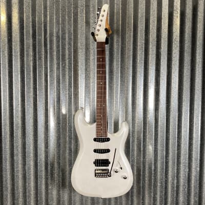 Musi Capricorn Fusion HSS Superstrat Pearl White Guitar #0188 Used image 2