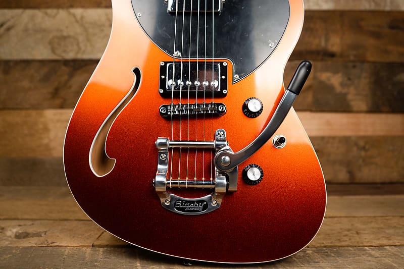 Tagima Jet Blues Deluxe 2021 Metallic Orange