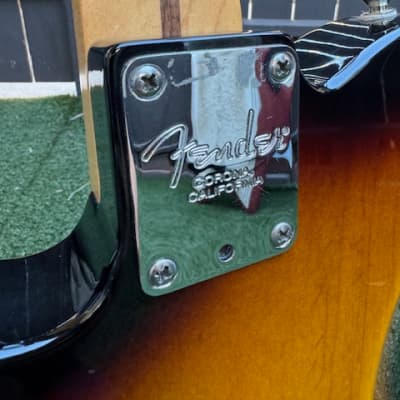 Fender American Standard Telecaster Maple Fingerboard 2-Color Sunburst 2012 image 7