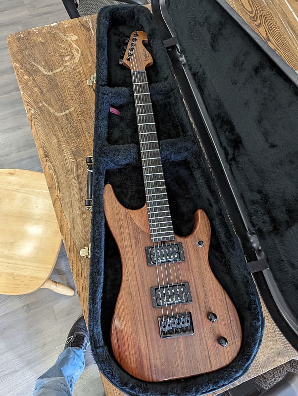 RARE 2002 WASHBURN NX6 USA CUSTOM SHOP PADUAK EBONY HARDTAIL RARE 2002 WASHBURN NX6 USA CUSTOM SHOP PADUAK EBONY HARDTAIL