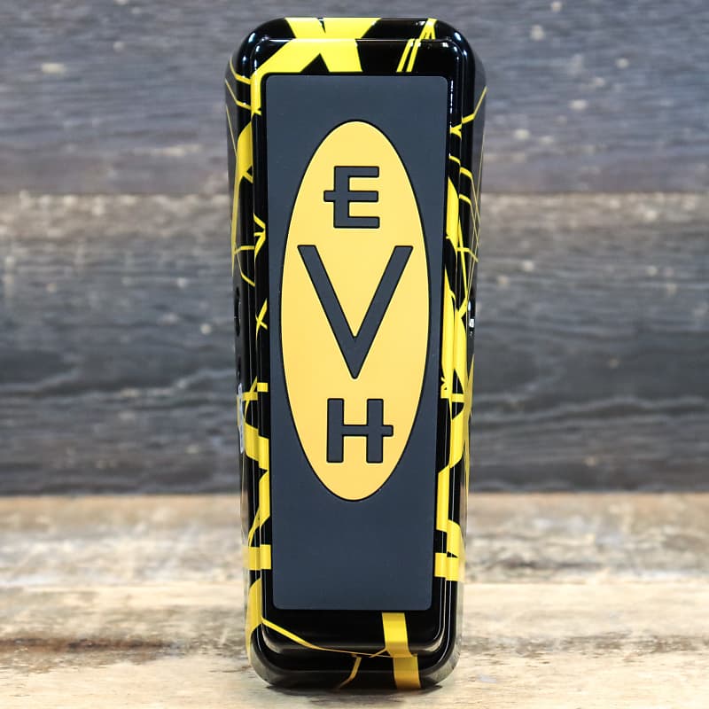 Dunlop EVH95 Cry Baby Eddie Van Halen Signature Wah Wah Reverb