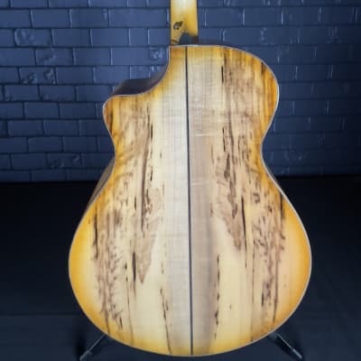 Breedlove Discovery Series Artista Concerto Natural Shadow CE - European Spruce/ Myrtlewood image 7