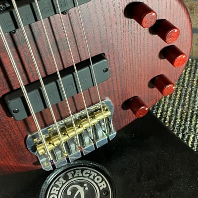 Form Factor Audio Wombat BSS 5  Burgundy Satin bass 35" scale image 3