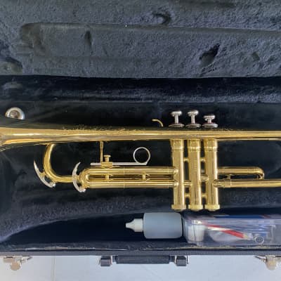 King 600 trumpet image 1