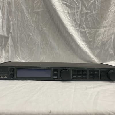 TC Electronic D-Two Multi-Tap Delay | Reverb