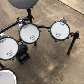 Roland TD-9 V-Drums electronic drum set kit - MESH pads 