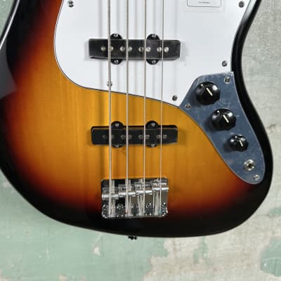 Mint Fender Standard Jazz Bass - 3-Color Sunburst image 3