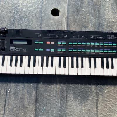 Yamaha DX100 Programmable Algorithm Synthesizer 1985 - Black “Serviced”