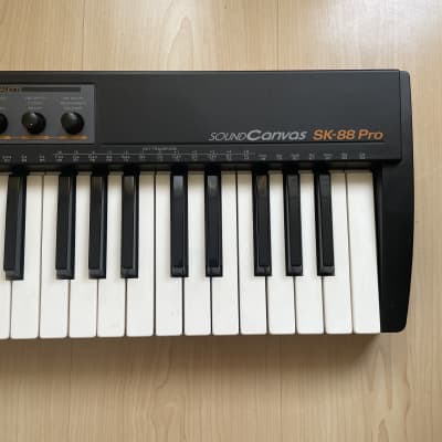 Roland SK-88 Pro Sound Canvas 37-Key Synthesizer | Reverb