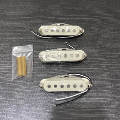 Suhr V70 single coil pickup set sss white