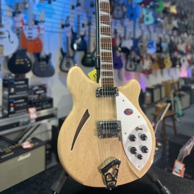 New Rickenbacker 360 Mapleglo Electric Guitar w/ OHSCase, Free Ship, Auth Dealer 360MG 774 image 6