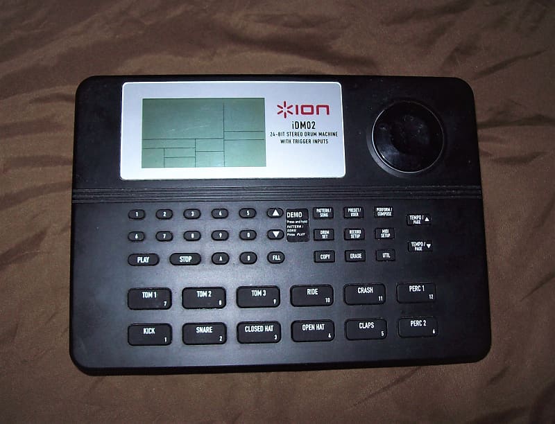 Ion Alesis iDM02 Drum Machine / Trigger Inputs SR16 clone Reverb