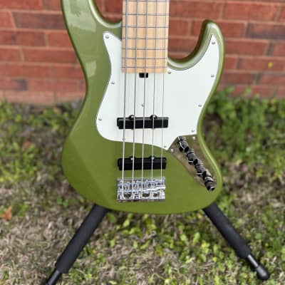 LowEnd Hybrid 5 String Jazz Bass Guitar for sale