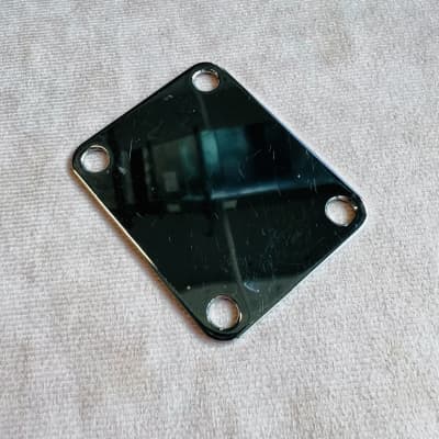 Neck Plate for Fender Guitars 4 Bolt - Chrome image 2