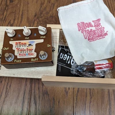 Reverb.com listing, price, conditions, and images for analog-alien-twister