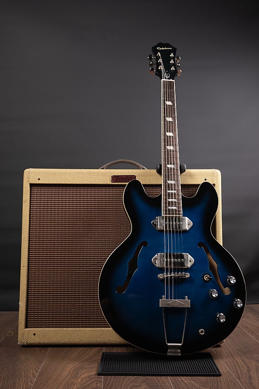 Epiphone casino deals blak and blu