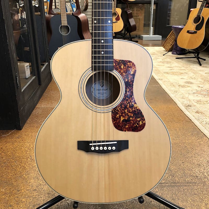 Guild Westerly Collection Jumbo Junior Acoustic-Electric Guitar Flamed Maple image 1