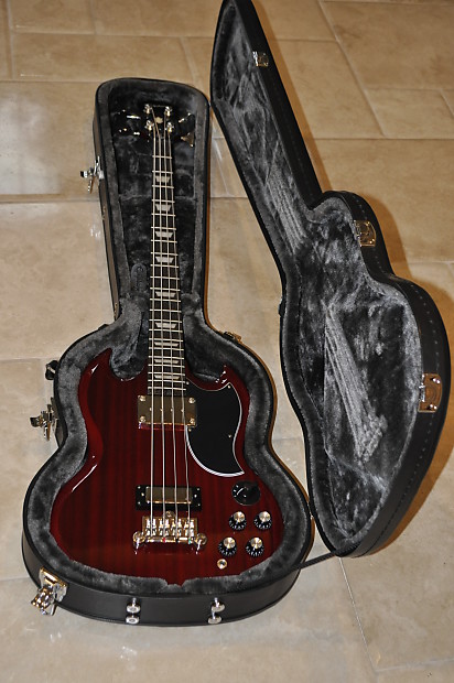 Epiphone clearance eb3 case