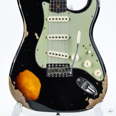 Fender Custom Shop 60 Stratocaster Heavy Relic Aged Black Over 3 Color Sunburst 2023 image 5