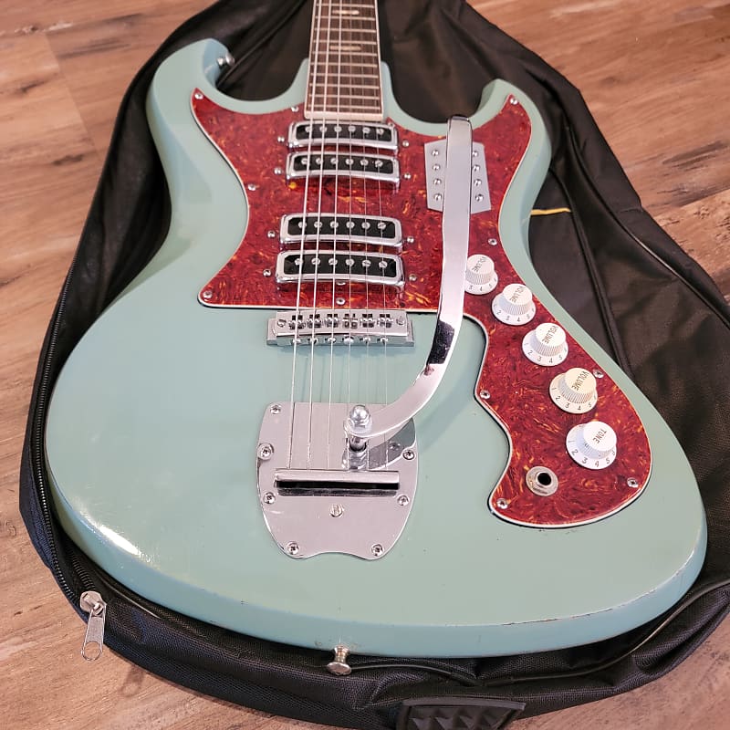 Kingston SD-40 S4T 4 Pickup Electric Guitar 1960s Rare Green & Condition  Tony Glover Hound Dog Taylor