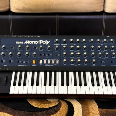 Korg Mono/Poly Analog Synthesizer