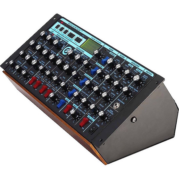 【ジャンク】Moog Minimoog Voyager RME アナログシンセ Moog Minimoog Voyager Old School【Supernice!DTM機材】