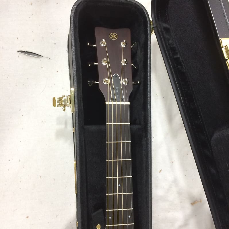 Yamaha FS5 Red Label Concert Solid Wood Acoustic Guitar