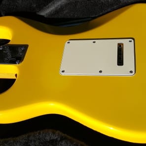 Fender  Stratocaster Plus 1987 Grafitti Yellow image 4