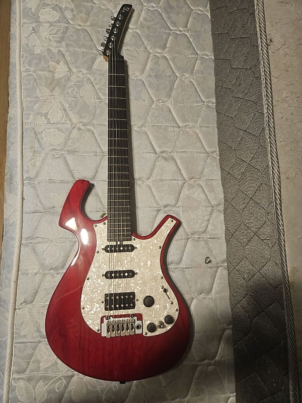 Parker P-38 2002 Transparent Red image 1