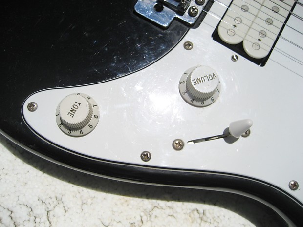 Ibanez RX Series RX 60 R, 1996, Black, 3 PU's, Serviced Ibanez RX Series RX 60 R, 1996, Black, 3 PU's, Serviced