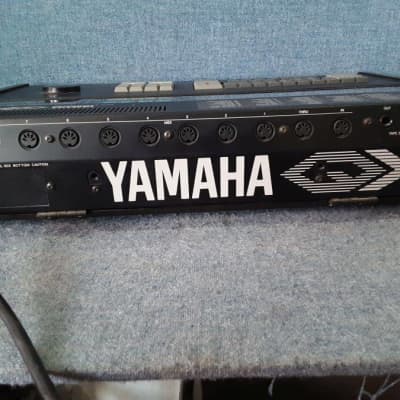 Yamaha QX1 Synthesizer w/ Original Floppy Insert 1984 Black image 7