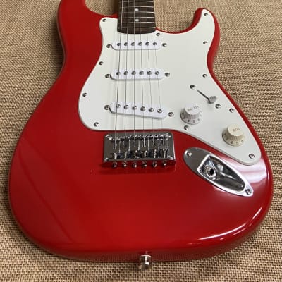 Fender Squier Stratocaster Mini  Red image 4