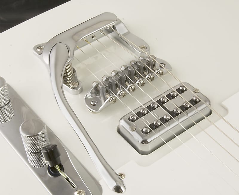 MosLike Vibrato with Mosrite Spec Bridge-Tremolo-SB