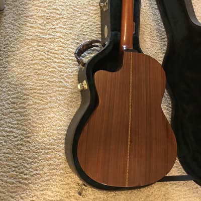 Alvarez Yairi CY128CE Classical Acoustic-Electric Guitar in mint condition with original hard case image 17