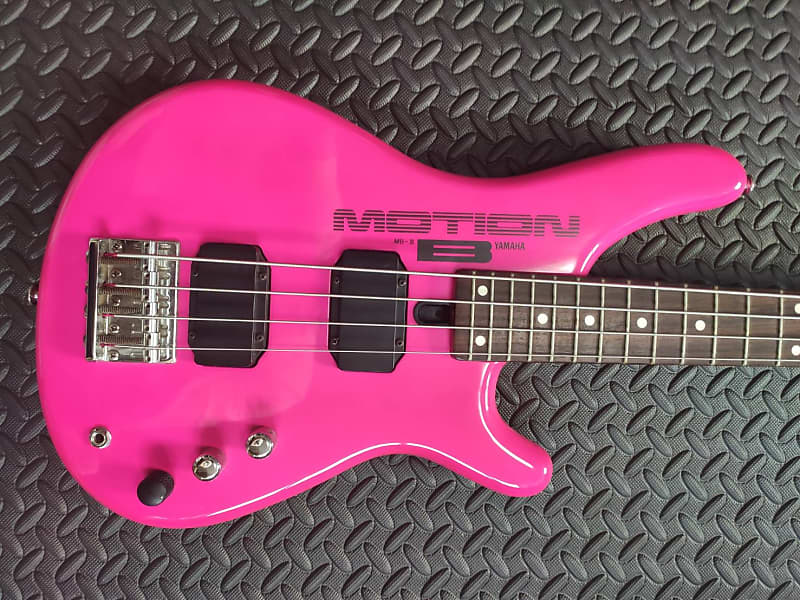 Very Rare Yamaha Motion Bass MB-III MB-3 early 1986 - Neon Pink - MIJ Japan  !