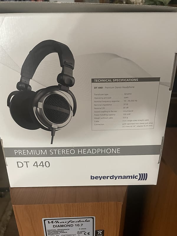 Beyerdynamic best sale dt 440