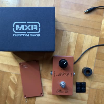 MXR CSP105 '75 Vintage Phase 45 | Reverb Canada