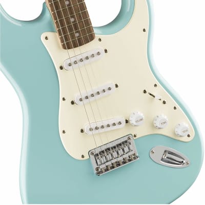 Fender Squier Bullet Stratocaster Hard Tail, Laurel - Tropical Turquoise image 3