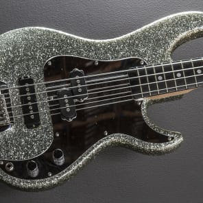 G&L SB-2 Tribute made in Japan - Geek IN Box