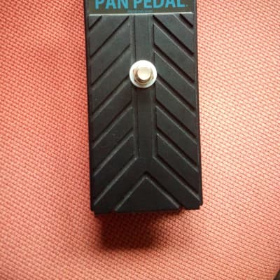 Ernie Ball P0-6165 500K style Stereo Volume / Pan Pedal with momentary switch saturnworks pan style for sale