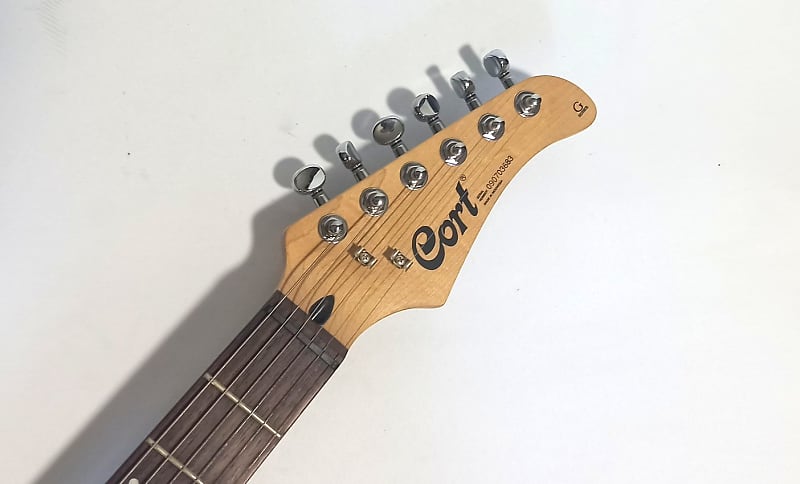 E-Gitarre CORT G210 Mystic Ice Crazer | Reverb