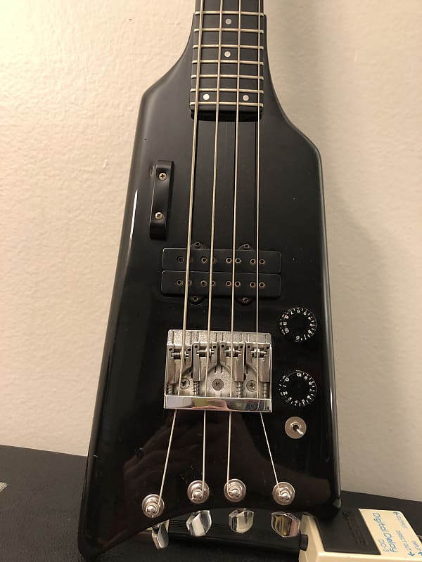 Kramer The Duke 1980’s Black Short Scale Bass Guitar Aluminum Reverb